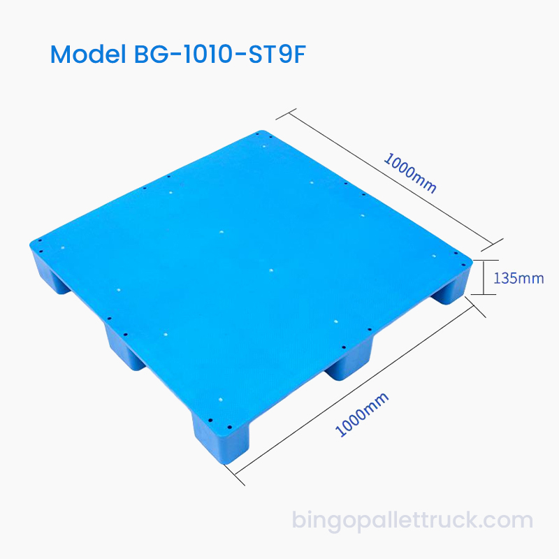 Пластиковый поддон из HDPE с плоской вершиной 1000x1000 мм на 9 опорах